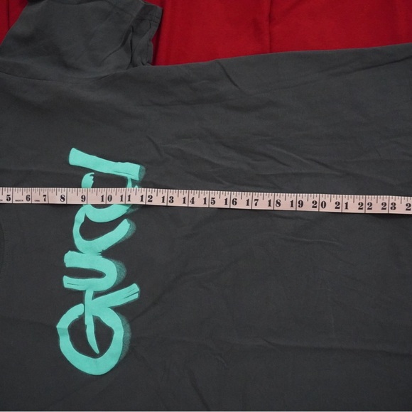 Gucci - Picture 7 of 8